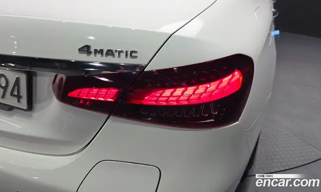 Mercedes-Benz E-Class 2022 2.0 автомат (гидро), миниатюра 9