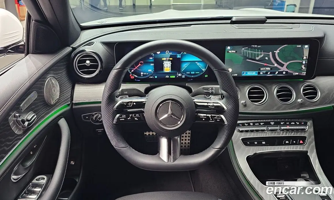 Mercedes-Benz E-Class 2022 2.0 автомат (гидро), фото 19