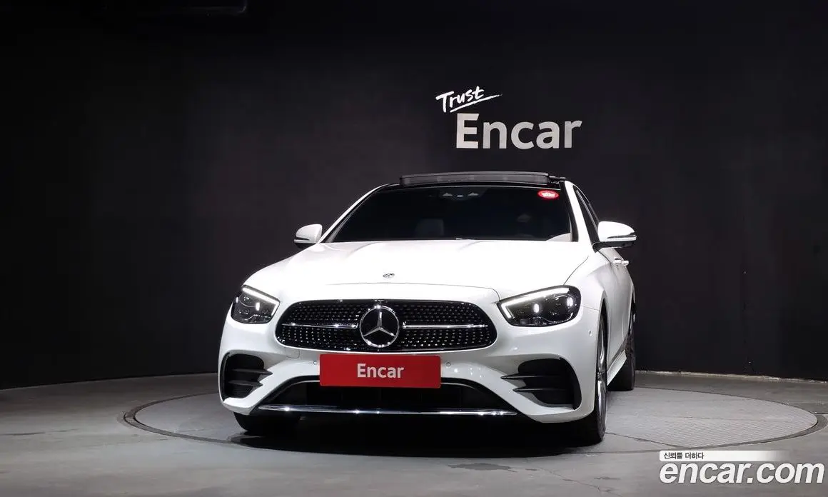 Mercedes-Benz E-Class 2022 2.0 автомат (гидро), фото 3