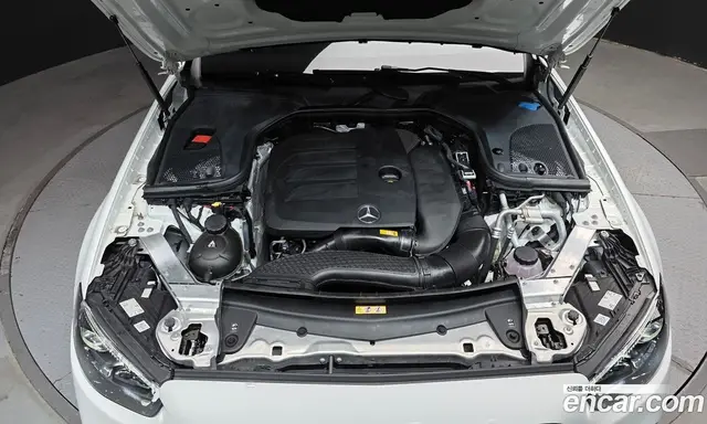 Mercedes-Benz E-Class 2022 2.0 автомат (гидро), миниатюра 6