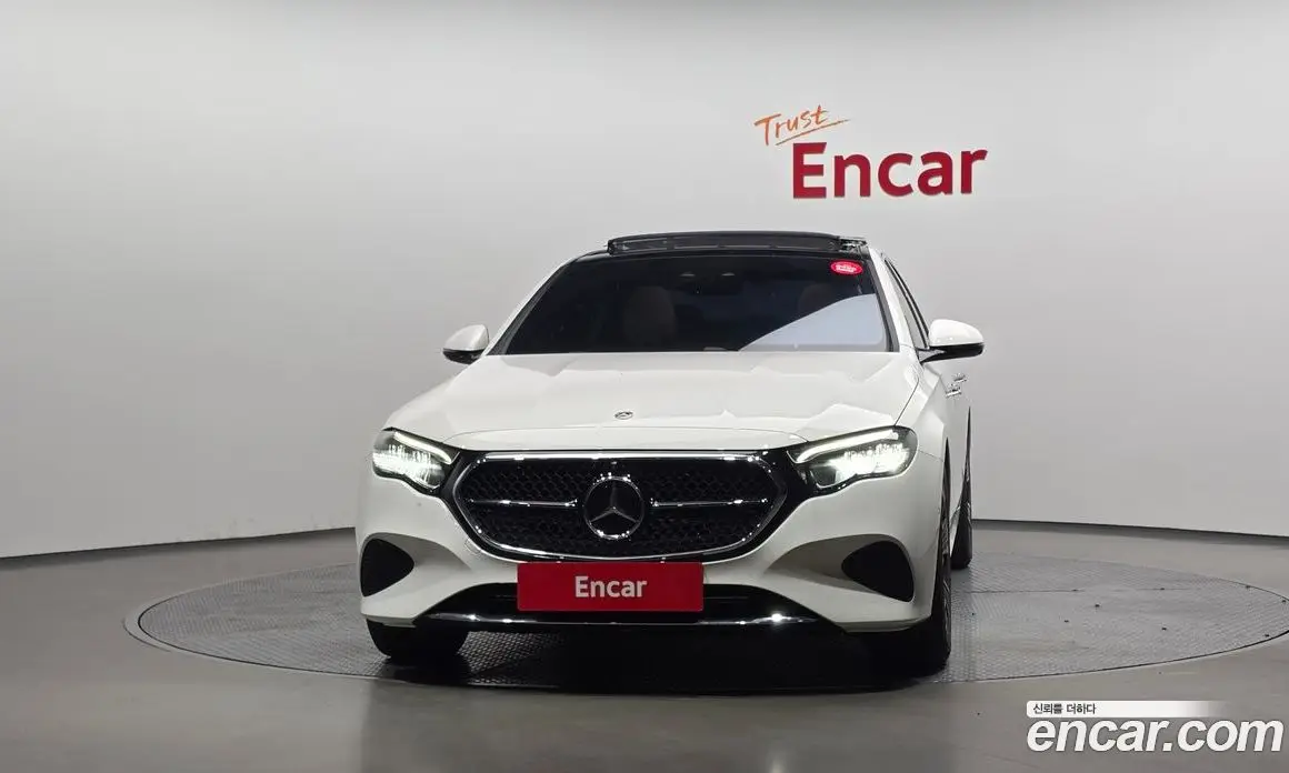 Mercedes-Benz E-Class 2025 2.0 автомат (гидро), фото 3