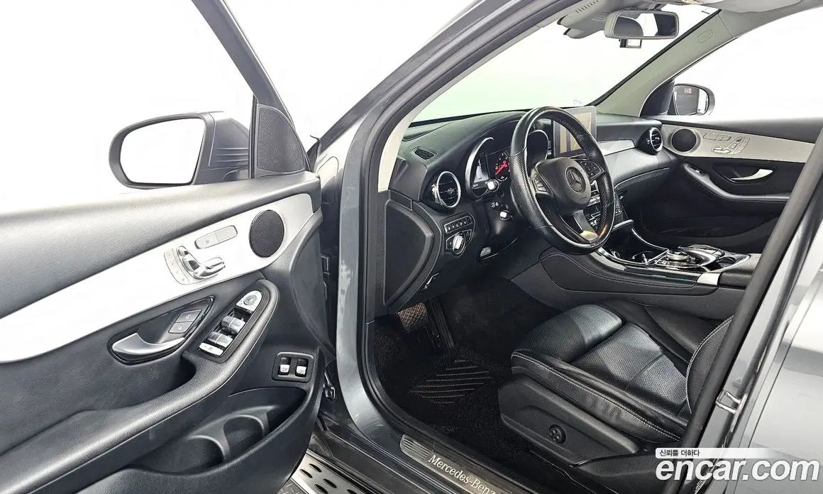 Mercedes-Benz GLC-Class 2018 2.0 автомат (гидро), фото 13