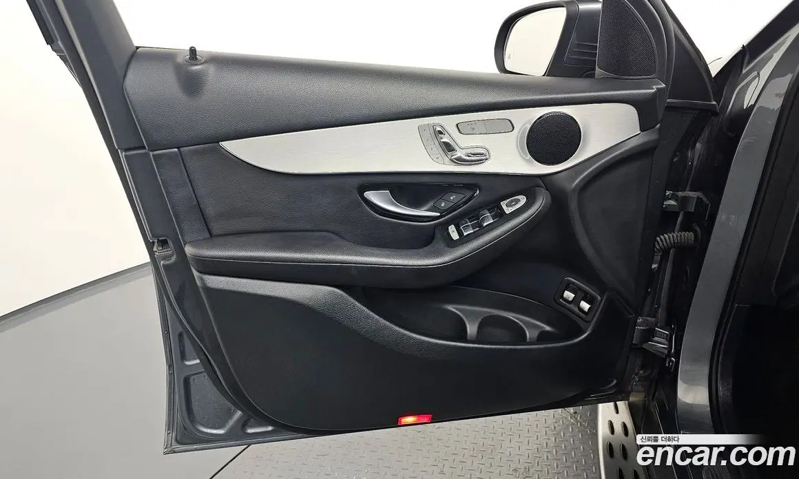 Mercedes-Benz GLC-Class 2018 2.0 автомат (гидро), фото 14
