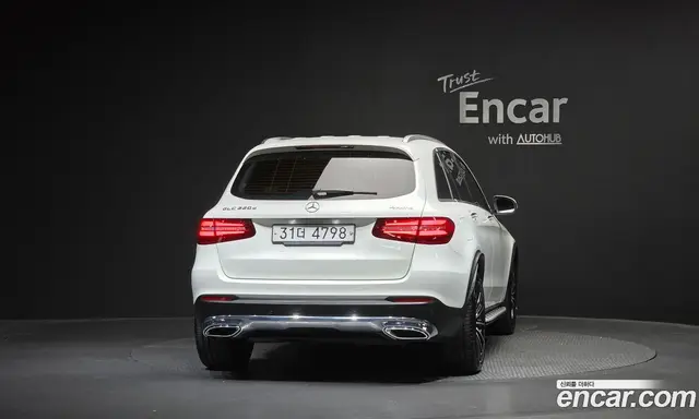 Mercedes-Benz GLC-Class 2018 2.1 автомат (гидро), миниатюра 4 Mercedes-Benz GLC-Class 2018 2.1 автомат (гидро), миниатюра 4