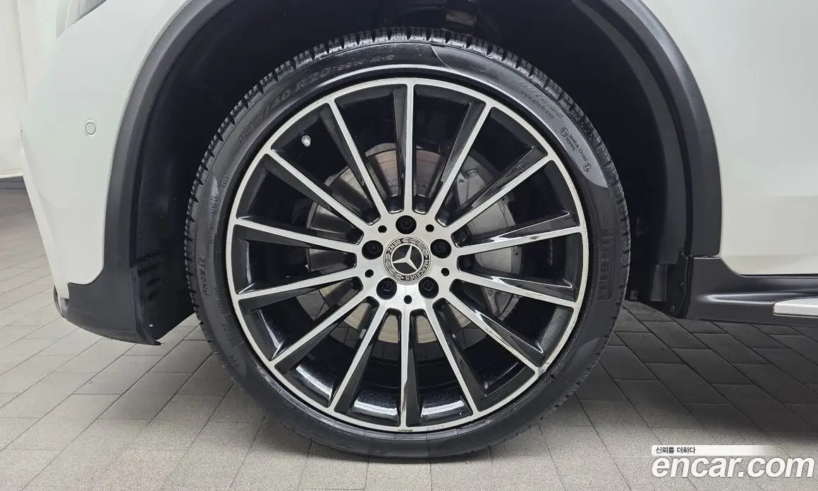 Mercedes-Benz GLC-Class 2018 2.1 автомат (гидро), фото 5 Mercedes-Benz GLC-Class 2018 2.1 автомат (гидро), фото 5
