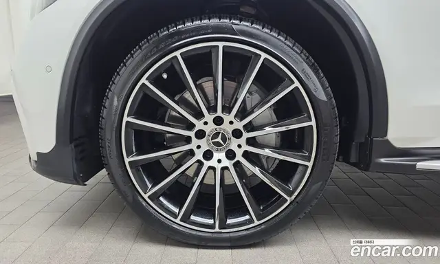 Mercedes-Benz GLC-Class 2018 2.1 автомат (гидро), миниатюра 5 Mercedes-Benz GLC-Class 2018 2.1 автомат (гидро), миниатюра 5