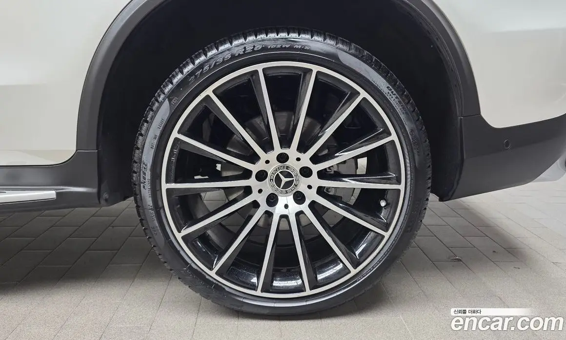 Mercedes-Benz GLC-Class 2018 2.1 автомат (гидро), фото 7 Mercedes-Benz GLC-Class 2018 2.1 автомат (гидро), фото 7