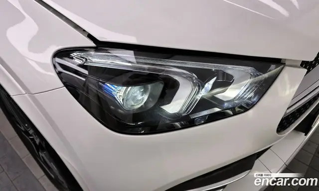 Mercedes-Benz GLE-Class 2021 2.9 автомат (гидро), миниатюра 8