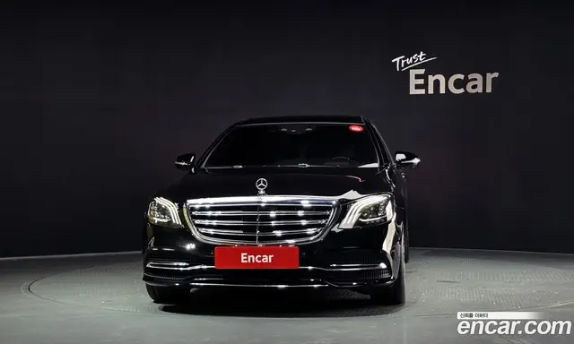 Mercedes-Benz S-Class 2018 4.0 автомат (гидро), миниатюра 3