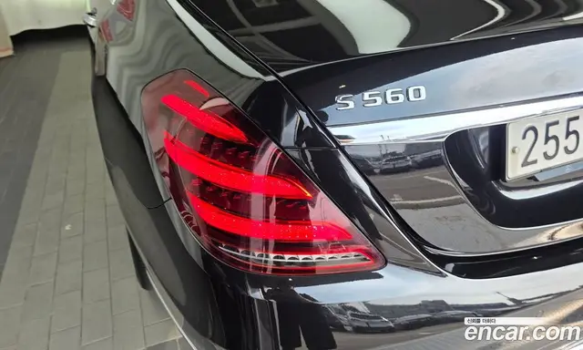 Mercedes-Benz S-Class 2018 4.0 автомат (гидро), миниатюра 9