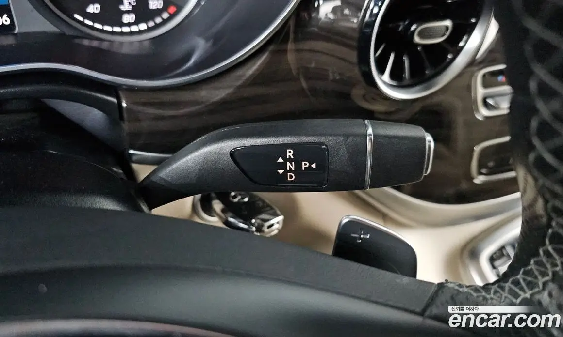 Mercedes-Benz V-Class 2023 1.9 АКПП, фото 12