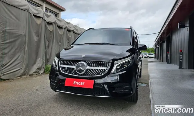 Mercedes-Benz V-Class 2023 1.9 АКПП, миниатюра 3