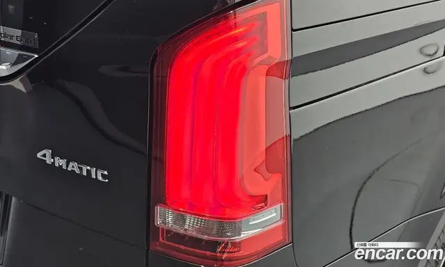 Mercedes-Benz V-Class 2023 1.9 АКПП, миниатюра 9