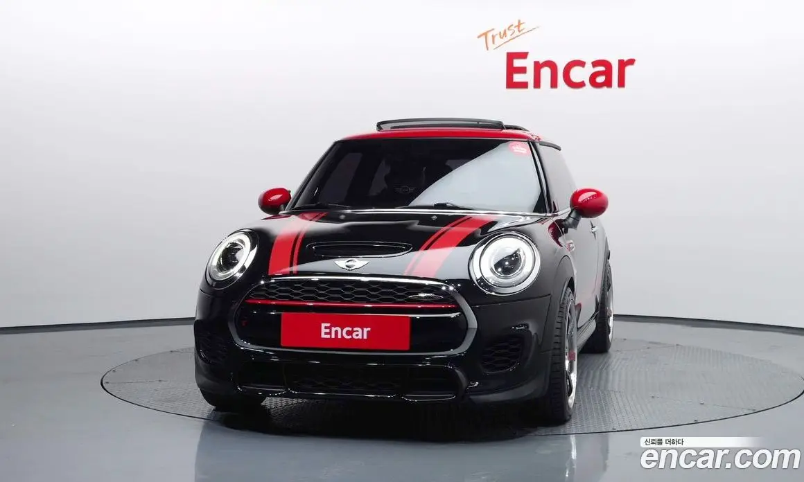 Mini Cooper 2017 2.0 автомат (гидро), фото 3 Mini Cooper 2017 2.0 автомат (гидро), фото 3