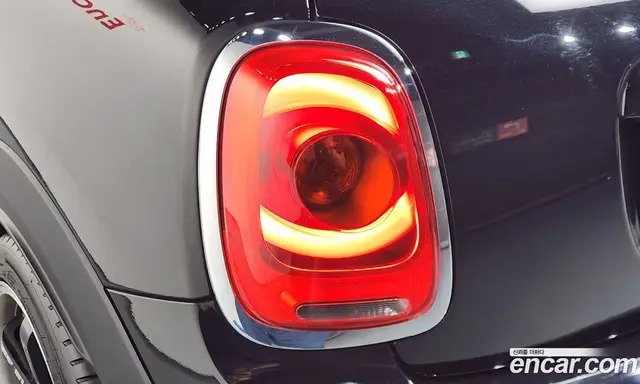 Mini Cooper 2017 2.0 автомат (гидро), миниатюра 9 Mini Cooper 2017 2.0 автомат (гидро), миниатюра 9