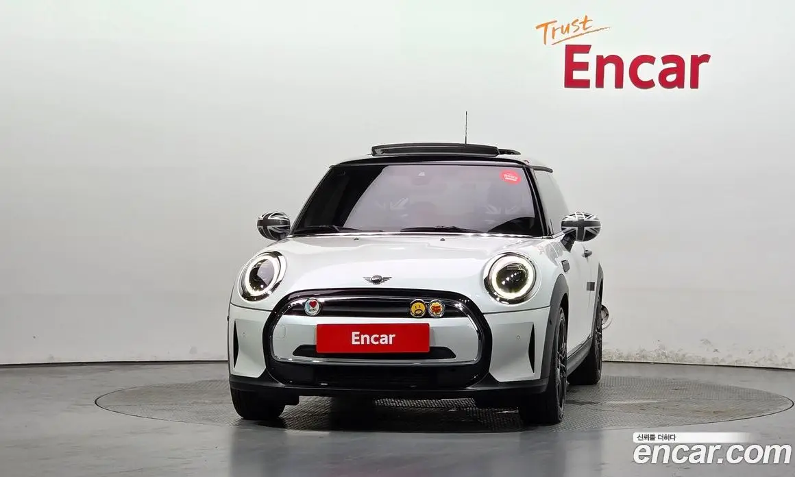 Mini Cooper 2023 1.5 автомат (гидро), фото 3