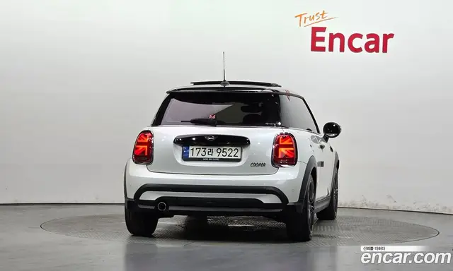 Mini Cooper 2023 1.5 автомат (гидро), миниатюра 4