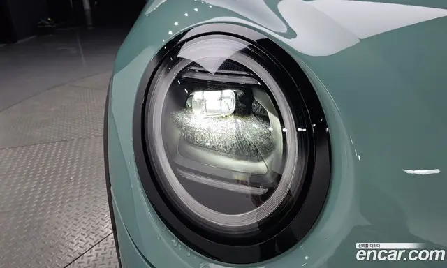 Mini Cooper 2024 2.0 автомат (гидро), миниатюра 7