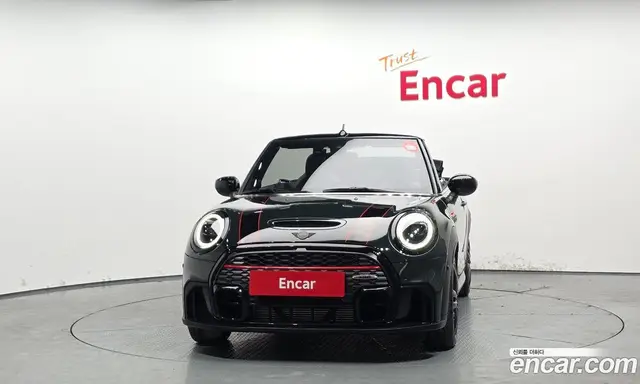 Mini Cooper Convertible 2023 2.0 автомат (гидро), миниатюра 3 Mini Cooper Convertible 2023 2.0 автомат (гидро), миниатюра 3