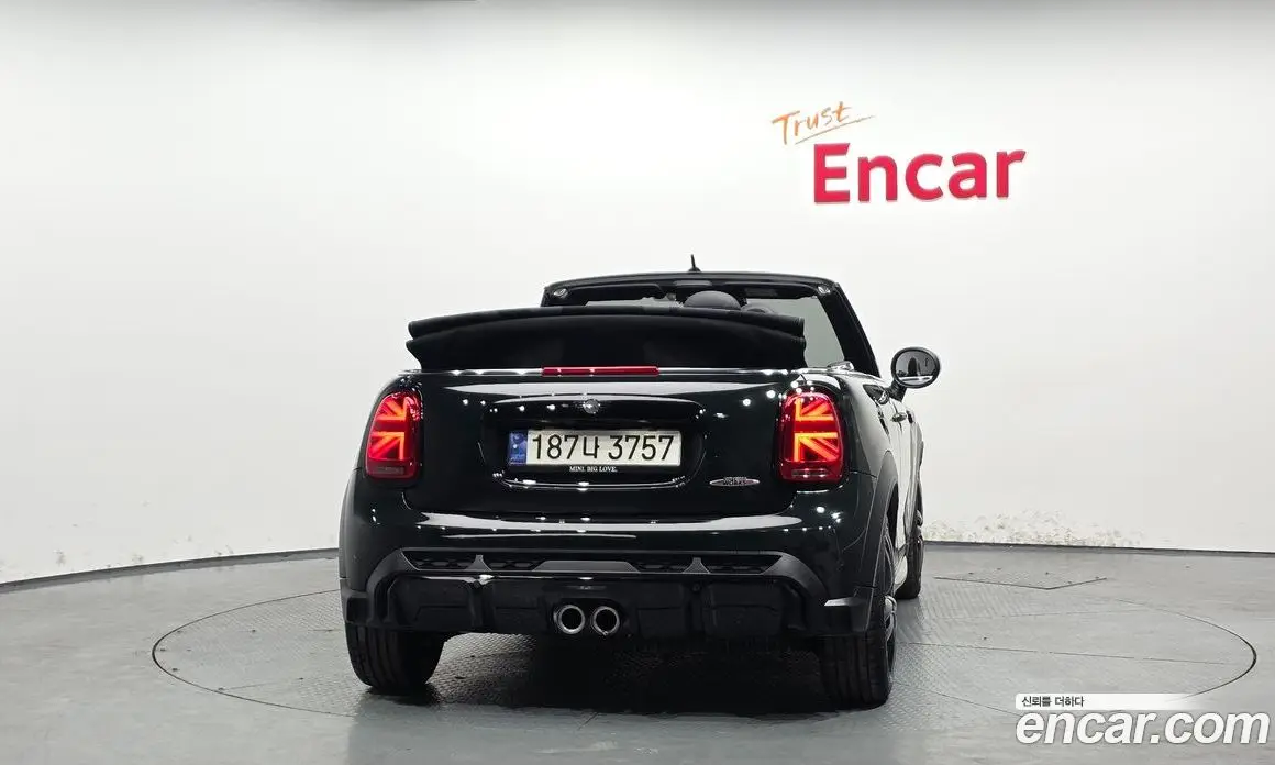 Mini Cooper Convertible 2023 2.0 автомат (гидро), фото 4 Mini Cooper Convertible 2023 2.0 автомат (гидро), фото 4