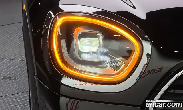 Mini Countryman 2021 1.5 автомат (гидро), миниатюра 8