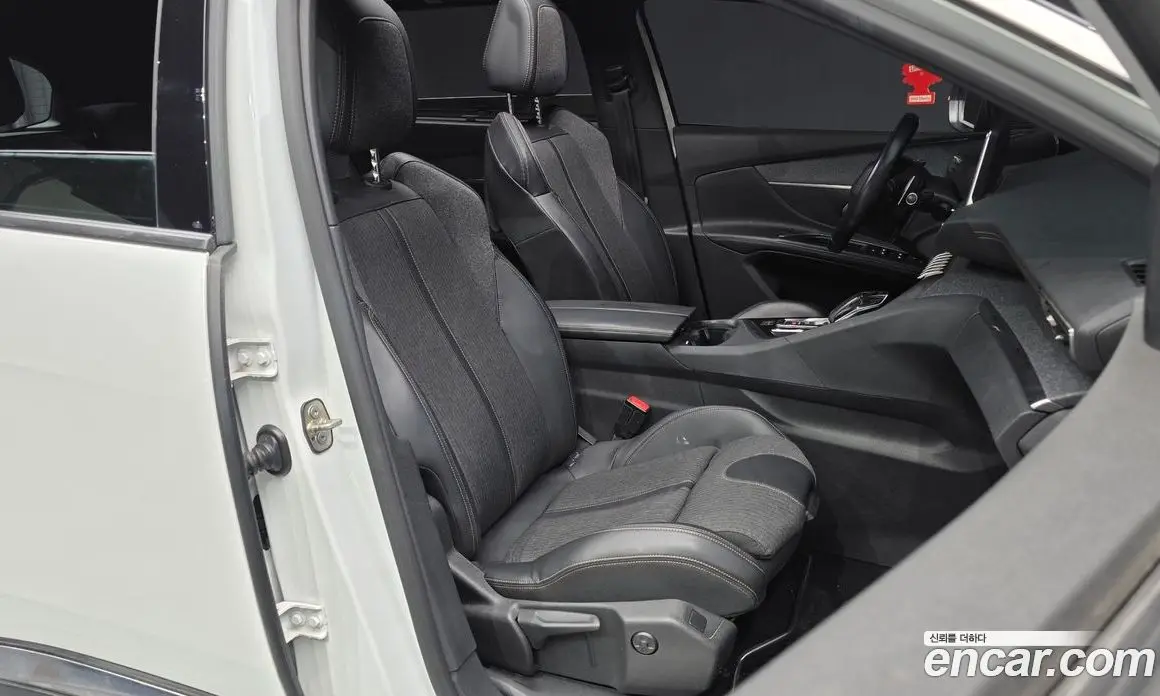 Peugeot 5008 2018 1.6 автомат (гидро), фото 18 Peugeot 5008 2018 1.6 автомат (гидро), фото 18