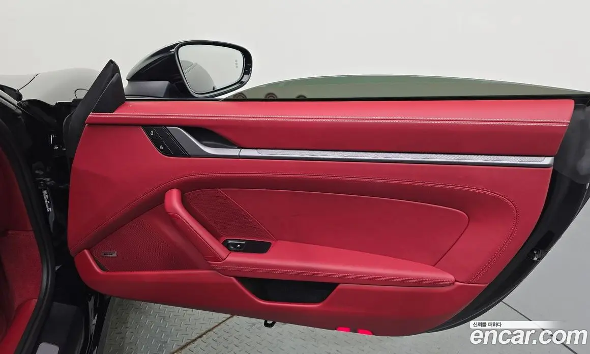 Porsche 911 2024 3.0 автомат (гидро), фото 14