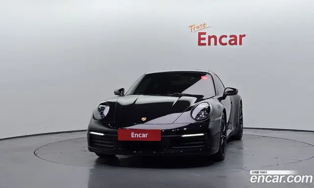 Porsche 911 2024 3.0 автомат (гидро), миниатюра 3
