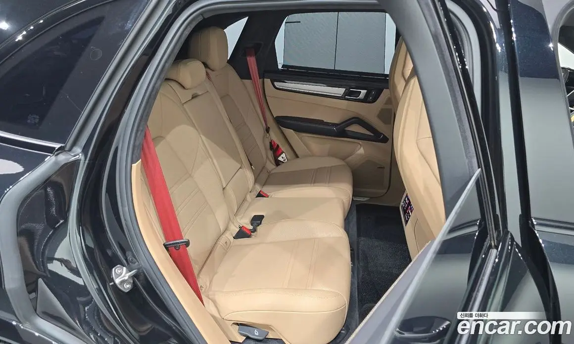 Porsche Cayenne 2023 3.0 автомат (гидро), фото 17 Porsche Cayenne 2023 3.0 автомат (гидро), фото 17