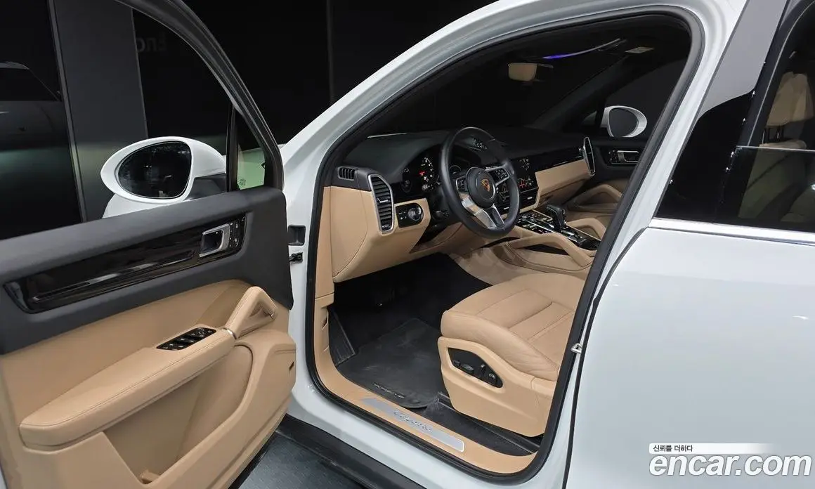 Porsche Cayenne 2023 3.0 автомат (гидро), фото 13