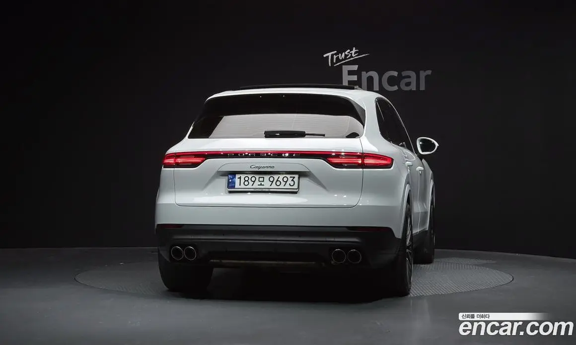 Porsche Cayenne 2023 3.0 автомат (гидро), фото 4