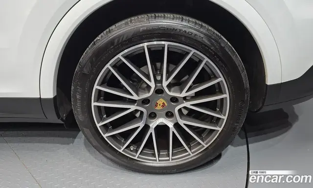 Porsche Cayenne 2023 3.0 автомат (гидро), миниатюра 7