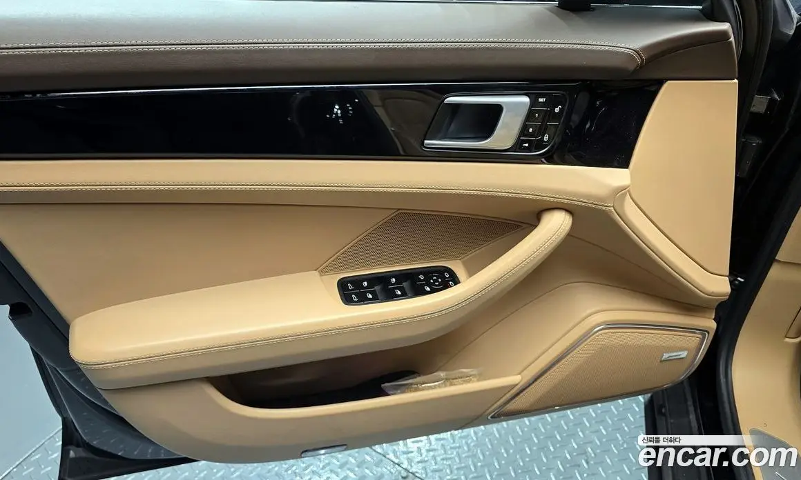 Porsche Panamera 2018 2.9 автомат (гидро), фото 14