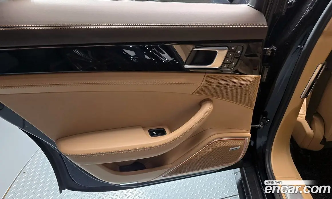 Porsche Panamera 2018 2.9 автомат (гидро), фото 15