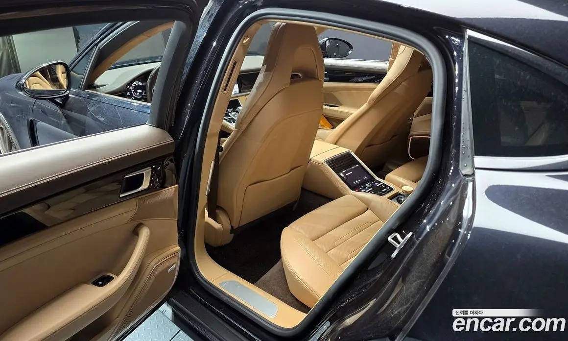 Porsche Panamera 2018 2.9 автомат (гидро), фото 16