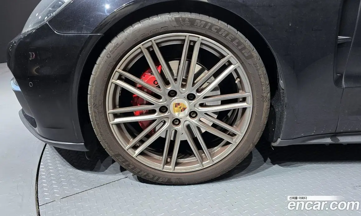 Porsche Panamera 2018 2.9 автомат (гидро), фото 5