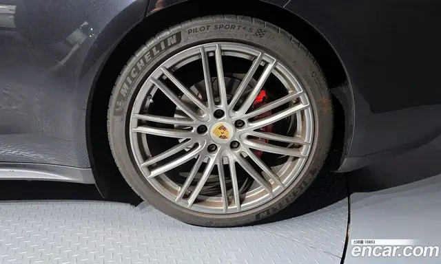Porsche Panamera 2018 2.9 автомат (гидро), миниатюра 7