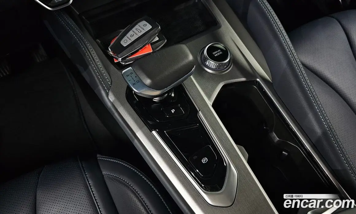 Renault (Samsung) Grand Koleos 2025 1.5 автомат (гидро), фото 12