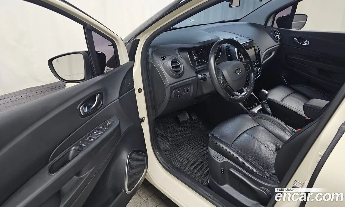 Renault (Samsung) QM3 2017 1.5 автомат (гидро), фото 13 Renault (Samsung) QM3 2017 1.5 автомат (гидро), фото 13