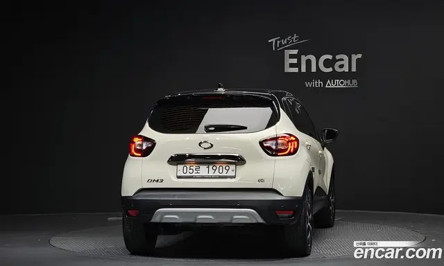 Renault (Samsung) QM3 2017 1.5 автомат (гидро), миниатюра 4 Renault (Samsung) QM3 2017 1.5 автомат (гидро), миниатюра 4