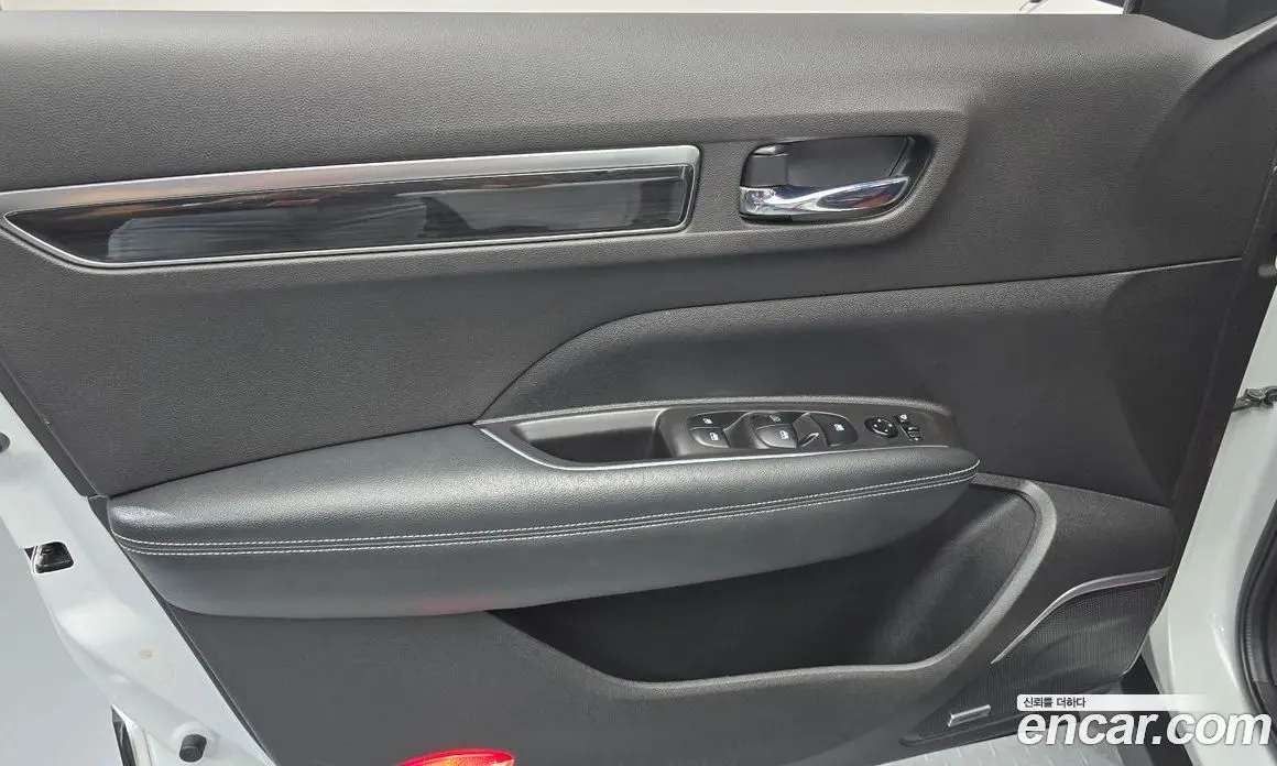 Renault (Samsung) QM6 2016 2.0 автомат (гидро), фото 14 Renault (Samsung) QM6 2016 2.0 автомат (гидро), фото 14