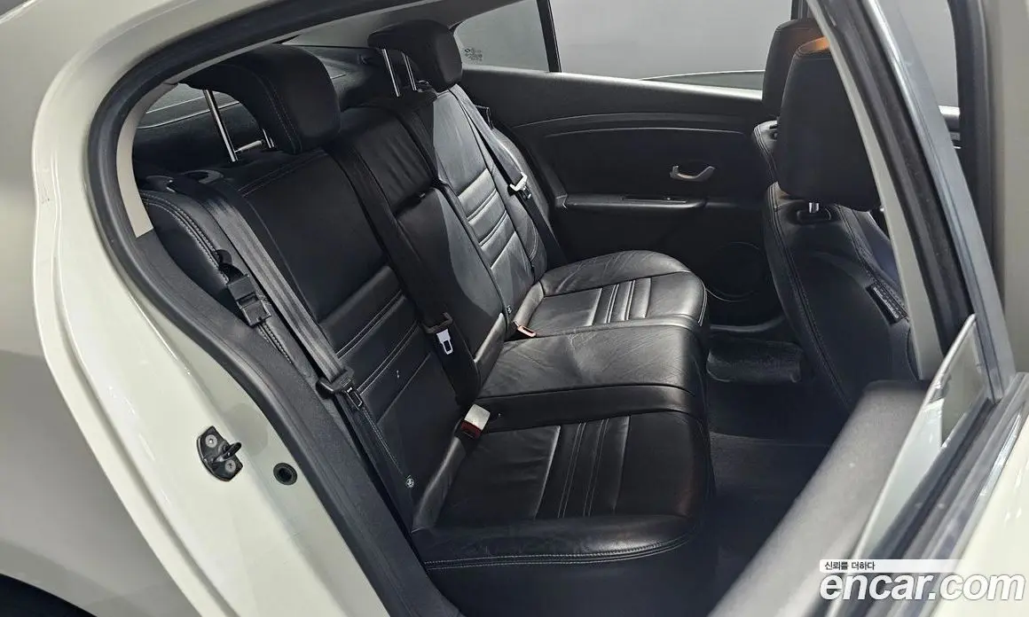Renault (Samsung) SM3 2012 1.6 автомат (гидро), фото 17 Renault (Samsung) SM3 2012 1.6 автомат (гидро), фото 17