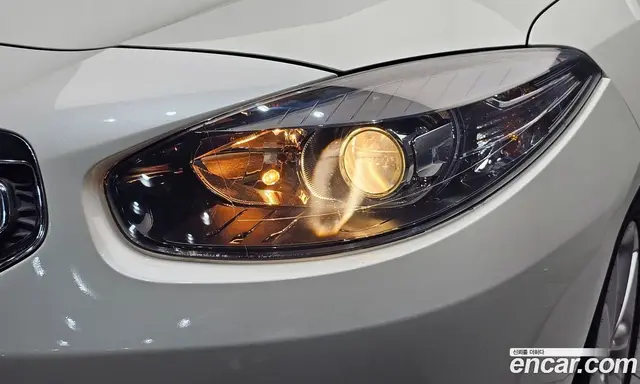Renault (Samsung) SM3 2012 1.6 автомат (гидро), миниатюра 8 Renault (Samsung) SM3 2012 1.6 автомат (гидро), миниатюра 8
