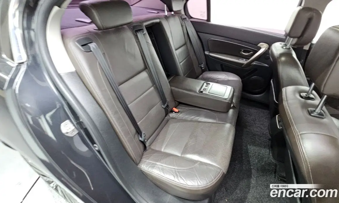 Renault (Samsung) SM5 2015 2.0 автомат (гидро), фото 17 Renault (Samsung) SM5 2015 2.0 автомат (гидро), фото 17