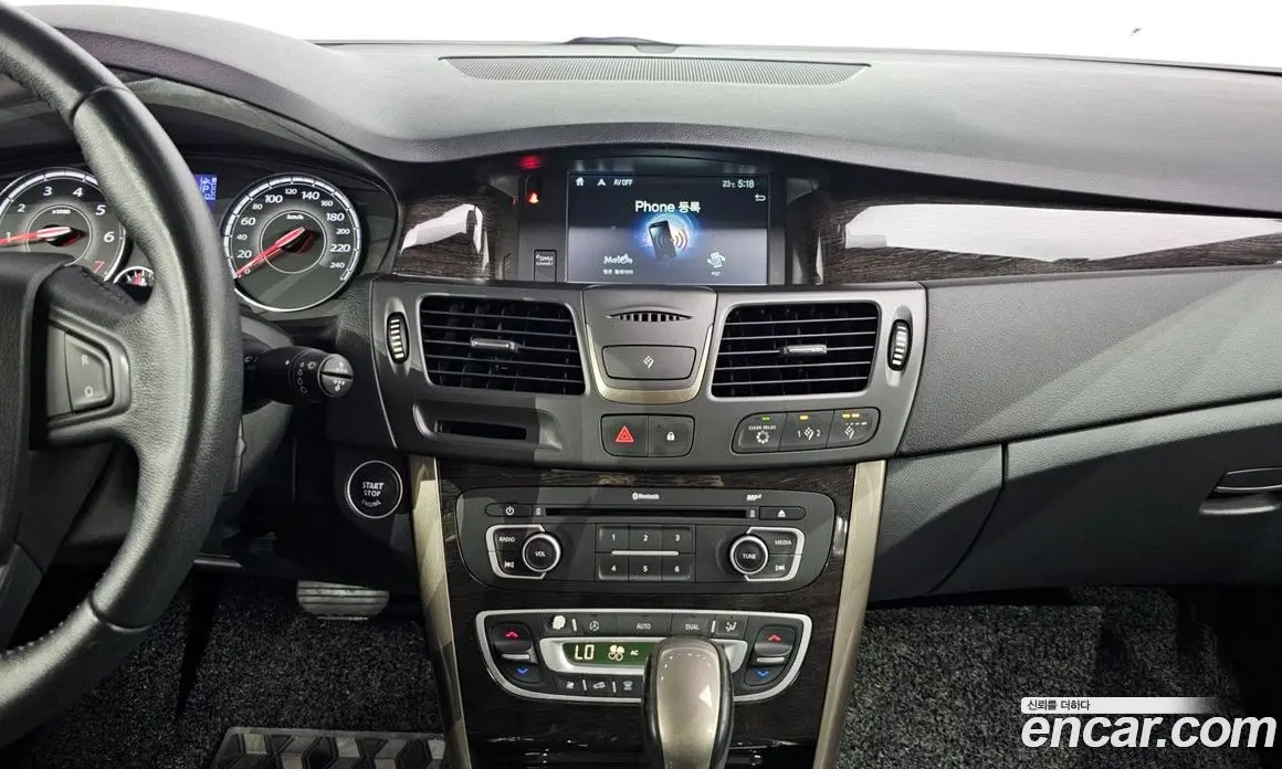 Renault (Samsung) SM5 2015 2.0 автомат (гидро), фото 18 Renault (Samsung) SM5 2015 2.0 автомат (гидро), фото 18