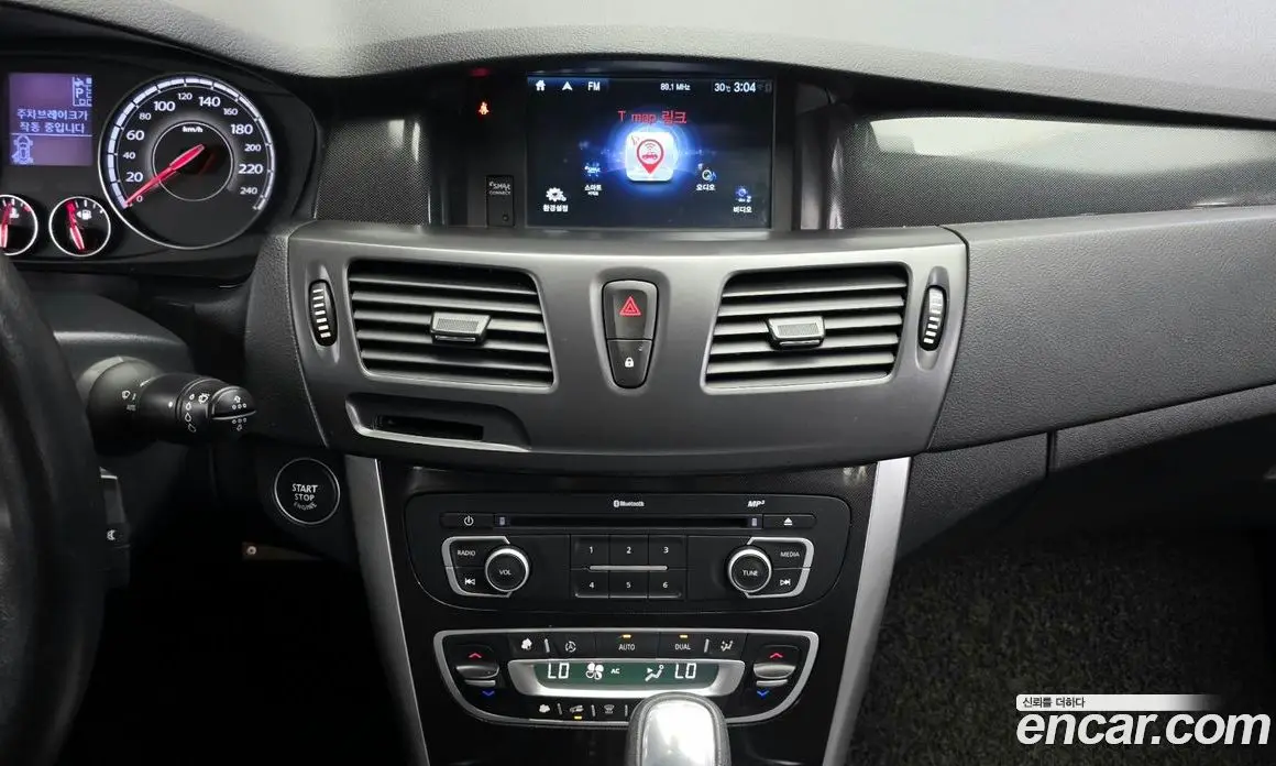 Renault (Samsung) SM5 2016 1.6 автомат (гидро), фото 15 Renault (Samsung) SM5 2016 1.6 автомат (гидро), фото 15
