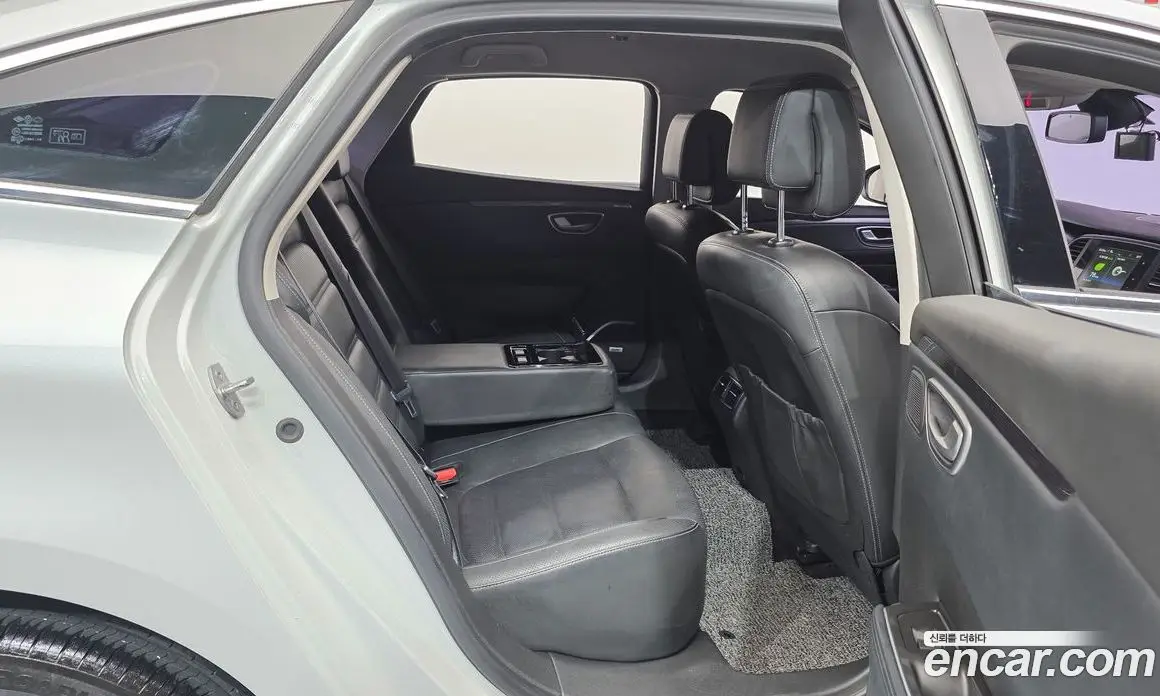 Renault (Samsung) SM6 2016 1.6 автомат (гидро), фото 19 Renault (Samsung) SM6 2016 1.6 автомат (гидро), фото 19