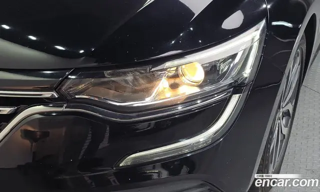 Renault (Samsung) SM6 2017 1.6 автомат (гидро), миниатюра 8 Renault (Samsung) SM6 2017 1.6 автомат (гидро), миниатюра 8