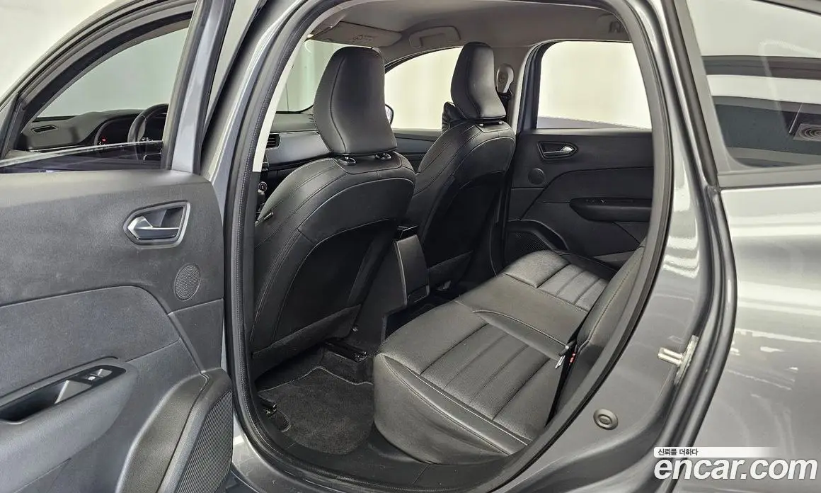 Renault (Samsung) XM3 2021 1.6 автомат (гидро), фото 16 Renault (Samsung) XM3 2021 1.6 автомат (гидро), фото 16