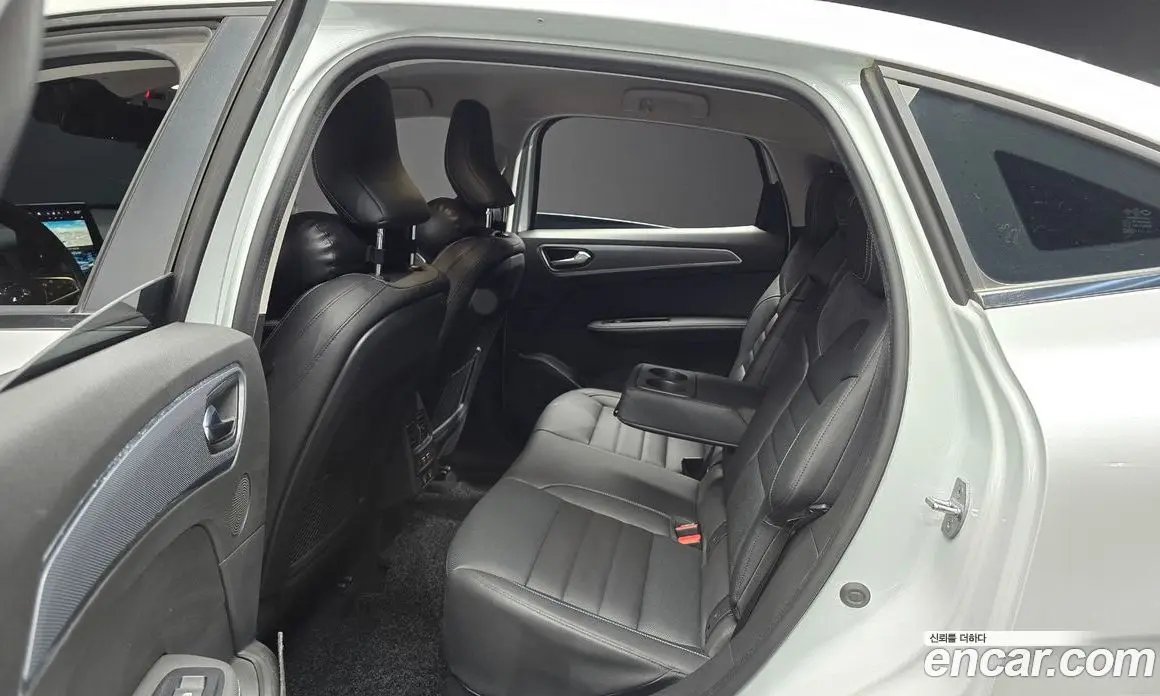 Renault (Samsung) XM3 2021 1.6 автомат (гидро), фото 16 Renault (Samsung) XM3 2021 1.6 автомат (гидро), фото 16
